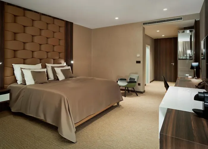 Theatre Hotel